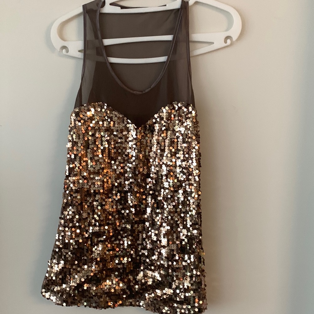 Beautiful Bebe sequin top size M